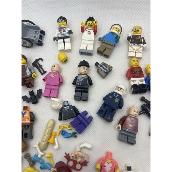 Lego Minifigures Random Lot Of 15 Plus Accessories & Parts - Picture 10 of 12